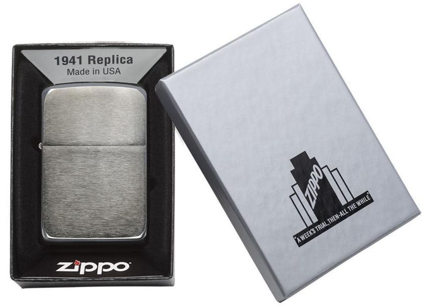 Запальничка Zippo "1941 REPLICA" Black Ice 24096 фото