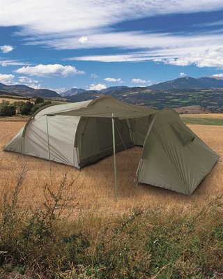 Палатка Mil-Tec 3-х местная с кладовкой (Olive) 14226000 фото